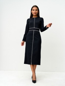 Платье-футляр с контрастной отделкой